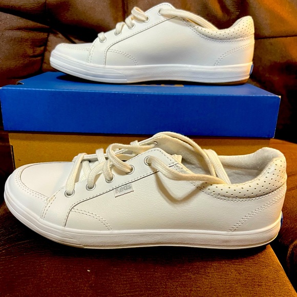 Keds Shoes - Keds, NWOT, Center II leather, white size 7.5 M